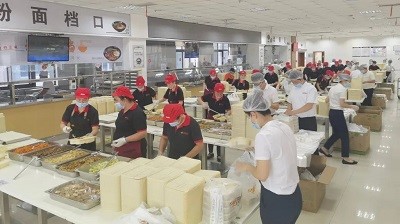 5000+份盒饭出品，华逸府为重大活动提供应急供餐保障